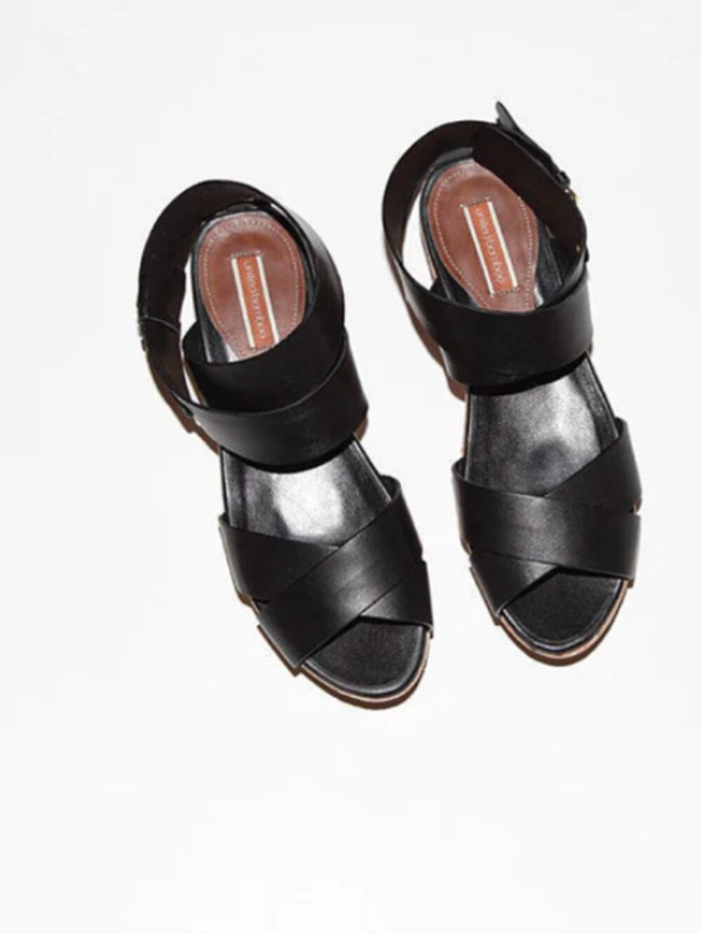 United Bamboo wedge heel / sandal. Black. size 38